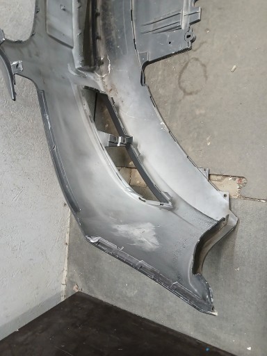 BRANIK PREDNJA STRANA OPEL INSIGNIA A BRANIK PREDNJA STRANA OPEL INSIGNIA A