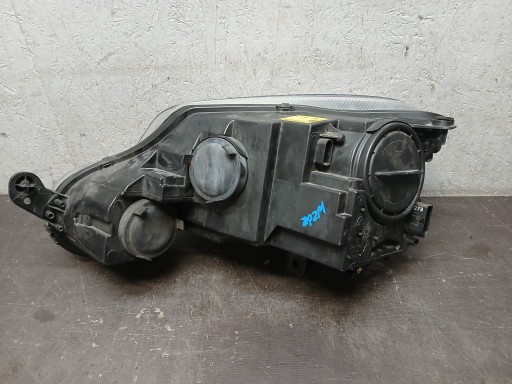 LAMPA FAR PREDNJA STRANA DESNA SKODA YETI XENON 5L1941016B LAMPA FAR PREDNJA STRANA DESNA SKODA YETI XENON 5L1941016B