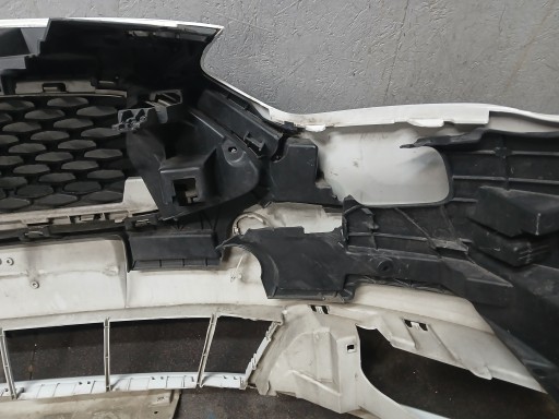 BRANIK PREDNJA STRANA FORD C MAX MK2 REDIZAJN 14-