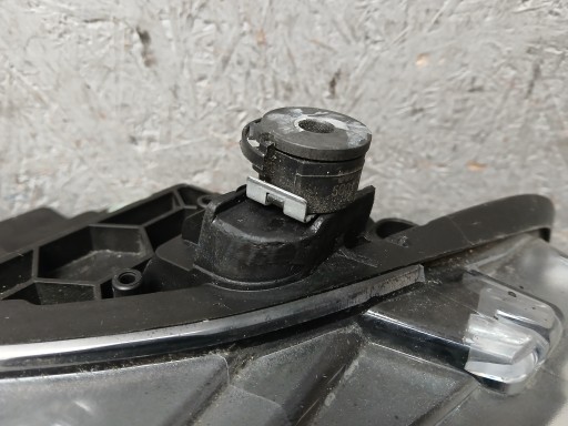 LAMPA FAR PREDNJA STRANA LIJEVA VW CRAFTER 7C1941005 LAMPA FAR PREDNJA STRANA LIJEVA VW CRAFTER 7C1941005