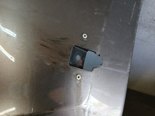 BRANIK PREDNJA STRANA FIAT FULLBACK