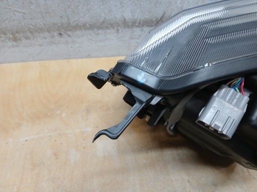 LAMPA FAR PREDNJA STRANA LIJEVA SUZUKI IGNIS III 3 FULL LED 15- 100-5939D LAMPA FAR PREDNJA STRANA LIJEVA SUZUKI IGNIS III 3 FULL LED 15- 100-5939D