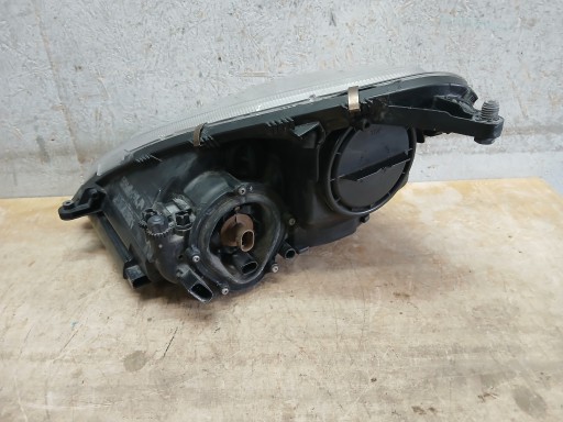 LAMPA FAR PREDNJA STRANA DESNA MERCEDES SLK W171 LEČA