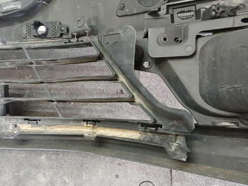 BRANIK PREDNJA STRANA RENAULT TALISMAN