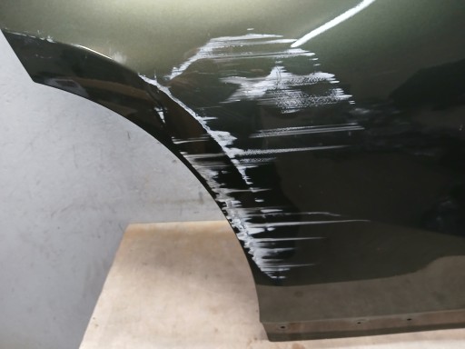 VRATA ZADNJI DESNA LEXUS UX ?