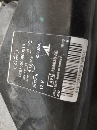 LAMPA FAR LAMPE FAROVI  PREDNJA STRANA DESNA LIJEVA FORD B MAX AV11-13W030-AE