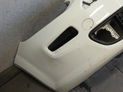 BRANIK PREDNJA STRANA FIAT PUNTO 12-