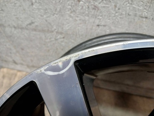 FELGA ALUMINIJSKA VW SHARAN 7N 7,5J 18 FELGA ALUMINIJSKA VW SHARAN 7N 7,5J 18