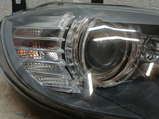 LAMPA FAR PREDNJA STRANA DESNA BMW X5 E70 X6 E71 XENON ZAKRETNI 7271362-03 LAMPA FAR PREDNJA STRANA DESNA BMW X5 E70 X6 E71 XENON ZAKRETNI 7271362-03