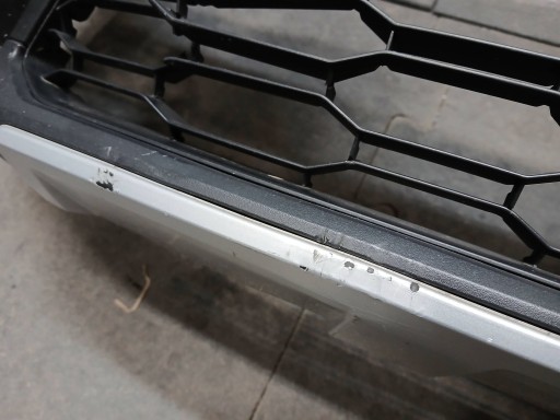 BRANIK PREDNJA STRANA SEAT ARONA 6F9