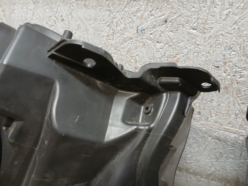 LAMPA FAR LAMPE FAROVI  PREDNJA STRANA DESNA LIJEVA CITROEN C1 II 2 14- LEČA 81150-0H170