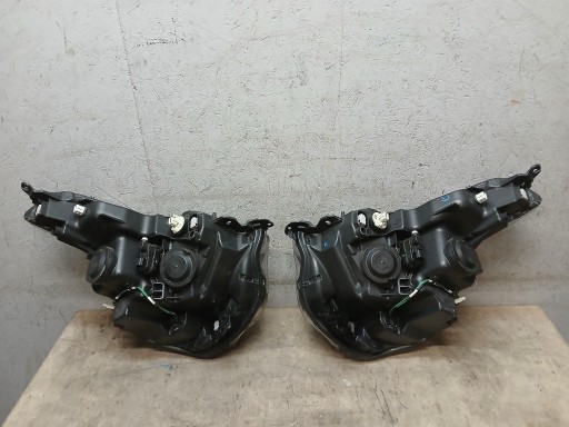 LAMPA FAR LAMPE FAROVI  PREDNJA STRANA DESNA LIJEVA CITROEN C1 II 2 14- LEČA 81150-0H170