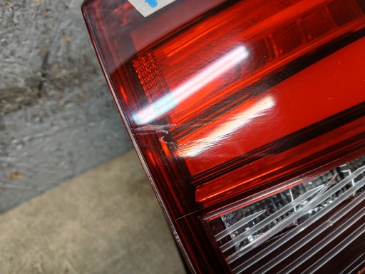 LAMPA FAR ZADNJI DESNA STRANA SEAT ATECA REDIZAJN 575945208E 575945308F