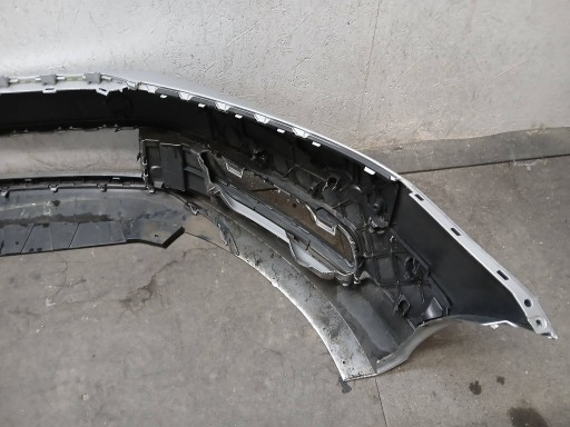 BRANIK PREDNJA STRANA VW PASSAT B7 3A