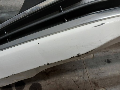 BRANIK PREDNJA STRANA VW PASSAT B7 3A