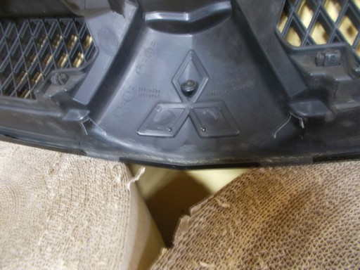 MASKA MITSUBISHI LANCER 03-08 MASKA MITSUBISHI LANCER 03-08