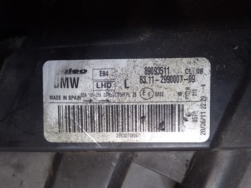 LAMPA FAR LAMPE FAROVI PREDNJA STRANA BMW X1 E84 XENON LAMPA FAR LAMPE FAROVI PREDNJA STRANA BMW X1 E84 XENON