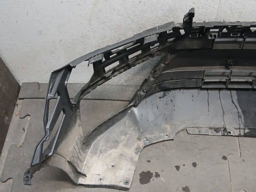 BRANIK PREDNJA STRANA VW CRAFTER 7C0 REDIZAJN 24- BRANIK PREDNJA STRANA VW CRAFTER 7C0 REDIZAJN 24-
