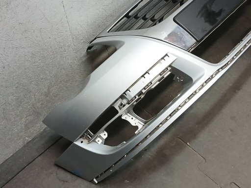 BRANIK PREDNJA STRANA VW PASSAT B6 3C0