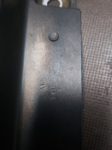 BLATOBRAN PREDNJA STRANA LIJEVA VW PASSAT B7 3AA