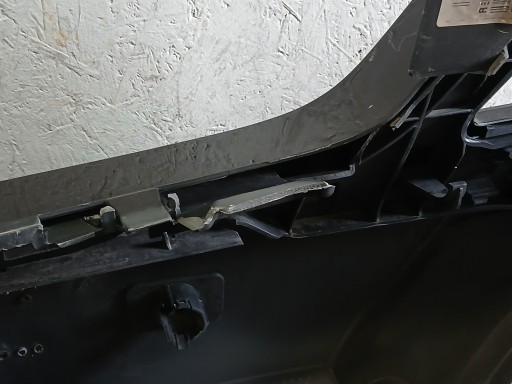 BRANIK PREDNJA STRANA MERCEDES VITO W639 REDIZAJN 10- BRANIK PREDNJA STRANA MERCEDES VITO W639 REDIZAJN 10-