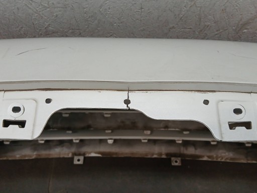 BRANIK PREDNJA STRANA SUZUKI SWIFT MK8 BRANIK PREDNJA STRANA SUZUKI SWIFT MK8