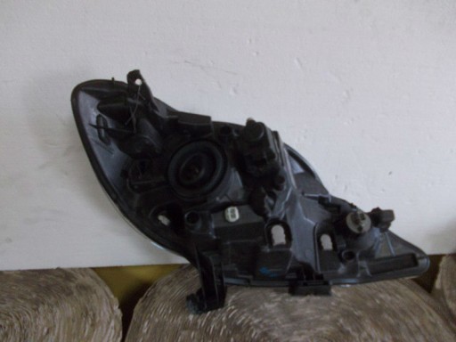 LAMPA FAR PREDNJA STRANA LIJEVA PEUGEOT 107 LAMPA FAR PREDNJA STRANA LIJEVA PEUGEOT 107