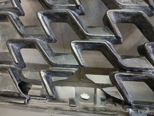BRANIK PREDNJA STRANA SUZUKI SX4 S CROSS 21- BRANIK PREDNJA STRANA SUZUKI SX4 S CROSS 21-