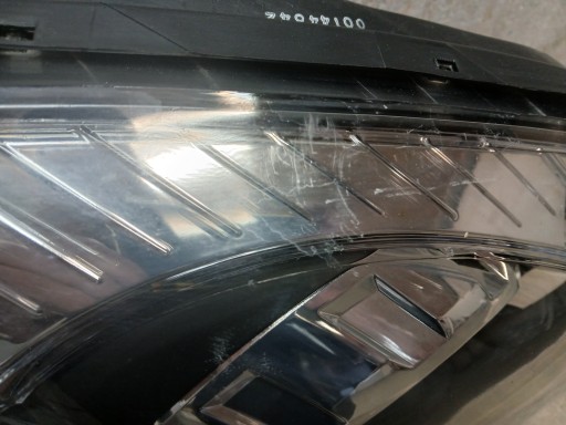 LAMPA FAR PREDNJA STRANA DESNA RENAULT KOLEOS I 1 07- DEPO