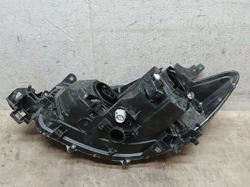 LAMPA FAR PREDNJA STRANA DESNA MAZDA CX5 CX-5 CX 5 I 1 XENON 12- KD31-51030 LAMPA FAR PREDNJA STRANA DESNA MAZDA CX5 CX-5 CX 5 I 1 XENON 12- KD31-51030