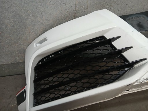 BRANIK PREDNJA STRANA AUDI TT RS 8J0 06-14 BRANIK PREDNJA STRANA AUDI TT RS 8J0 06-14