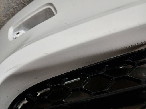 BRANIK PREDNJA STRANA AUDI TT RS 8J0 06-14 BRANIK PREDNJA STRANA AUDI TT RS 8J0 06-14