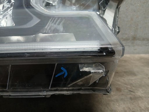 LAMPA FAR PREDNJA STRANA DESNA FORD RANGER 22- FULL LED N1WB-13E014-ED LAMPA FAR PREDNJA STRANA DESNA FORD RANGER 22- FULL LED N1WB-13E014-ED