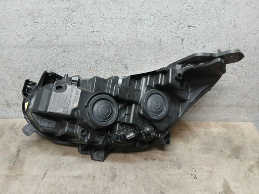 LAMPA FAR PREDNJA STRANA DESNA FORD S MAX GALAXY 15- LEČA EM2B-13W029-AF LAMPA FAR PREDNJA STRANA DESNA FORD S MAX GALAXY 15- LEČA EM2B-13W029-AF