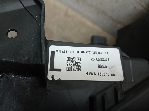 LAMPA FAR PREDNJA STRANA LIJEVA FORD RANGER FULL LED 22- N1WB-13E015-EE LAMPA FAR PREDNJA STRANA LIJEVA FORD RANGER FULL LED 22- N1WB-13E015-EE