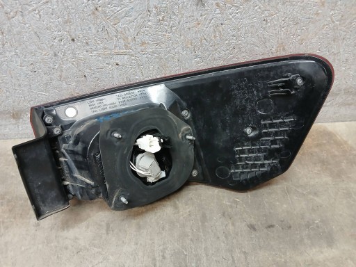 LAMPA FAR ZADNJI LIJEVA STRANA TOYOTA AVENSIS T27 REDIZAJN T29 KARAVAN LED 8156005310