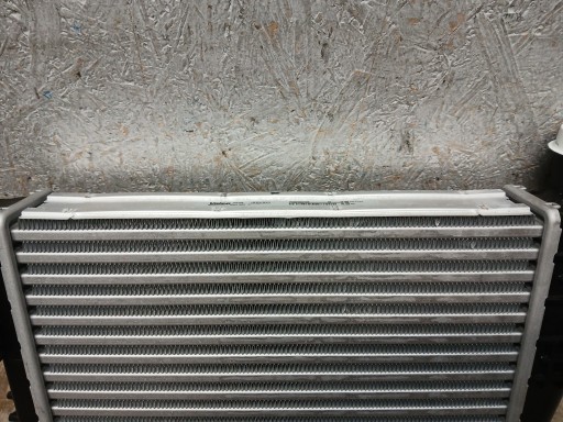 INTERCOOLER HLADNJAK ZRAKA PEUGEOT CITROEN NOVI ORGINALNI P9806562180 INTERCOOLER HLADNJAK ZRAKA PEUGEOT CITROEN NOVI ORGINALNI P9806562180
