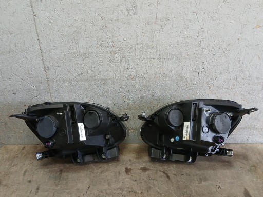 LAMPA FAR LAMPE FAROVI PREDNJA STRANA DESNA LIJEVA FIAT PANDA III 3 11- 00521935550 00518436440 LAMPA FAR LAMPE FAROVI PREDNJA STRANA DESNA LIJEVA FIAT PANDA III 3 11- 00521935550 00518436440