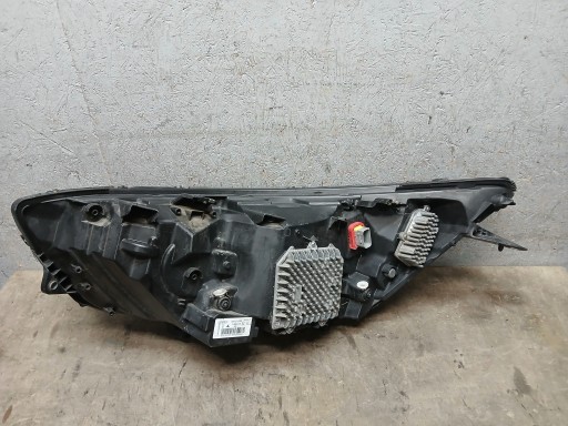 LAMPA FAR PREDNJA STRANA DESNA IVECO DAILY REDIZAJN 19- FULL LED 05802711799 LAMPA FAR PREDNJA STRANA DESNA IVECO DAILY REDIZAJN 19- FULL LED 05802711799