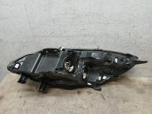 LAMPA FAR PREDNJA STRANA DESNA RENAULT SCENIC III 3 08- 260100023R