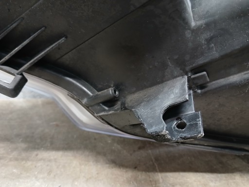 LAMPA FAR PREDNJA STRANA DESNA OPEL MERIVA B