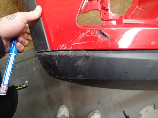 BRANIK PREDNJA STRANA SEAT ARONA 6F9