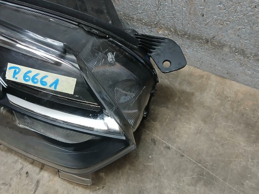 LAMPA FAR PREDNJA STRANA DESNA OPEL ZAFIRA LIFE VIVARO C XENON 1656227880-00 LAMPA FAR PREDNJA STRANA DESNA OPEL ZAFIRA LIFE VIVARO C XENON 1656227880-00