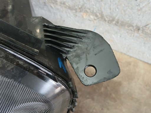 LAMPA FAR PREDNJA STRANA DESNA OPEL ZAFIRA LIFE VIVARO C XENON 1656227880-00 LAMPA FAR PREDNJA STRANA DESNA OPEL ZAFIRA LIFE VIVARO C XENON 1656227880-00