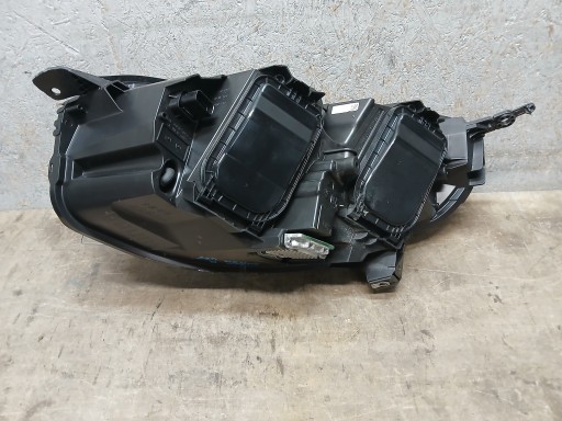 LAMPA FAR PREDNJA STRANA DESNA OPEL ZAFIRA LIFE VIVARO C XENON 1656227880-00 LAMPA FAR PREDNJA STRANA DESNA OPEL ZAFIRA LIFE VIVARO C XENON 1656227880-00