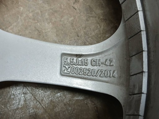 FELGA ALUMINIJSKA SMART A453 5,5J 15 FELGA ALUMINIJSKA SMART A453 5,5J 15