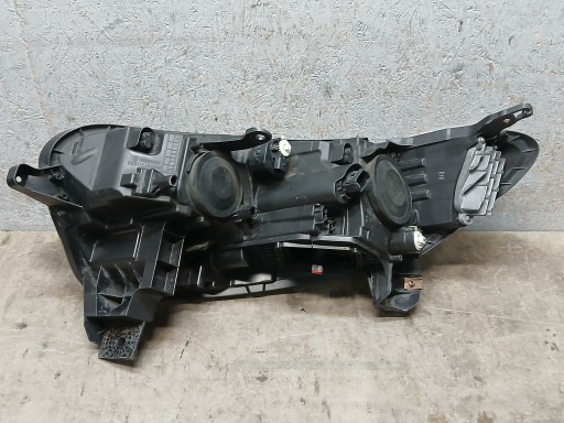 LAMPA FAR PREDNJA STRANA DESNA RENAULT KADJAR LEČA LED 260107249R LAMPA FAR PREDNJA STRANA DESNA RENAULT KADJAR LEČA LED 260107249R