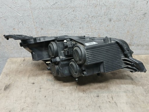 LAMPA FAR PREDNJA STRANA LIJEVA PEUGEOT 208 II 2 19- 9823194080