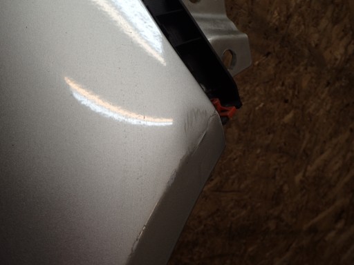 BLATOBRAN PREDNJA STRANA DESNA OPEL INSIGNIA A BLATOBRAN PREDNJA STRANA DESNA OPEL INSIGNIA A