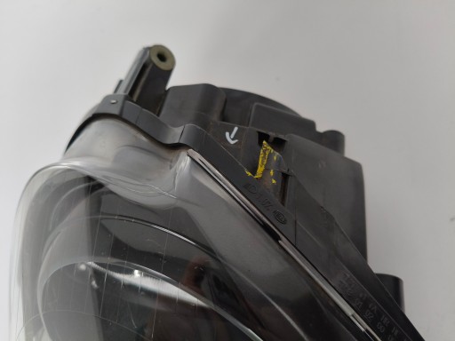 LAMPA FAR DESNA STRANA VW GOLF V 5 1K 1K0 03-08 TAMNA LAMPA FAR DESNA STRANA VW GOLF V 5 1K 1K0 03-08 TAMNA
